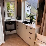 Fjord With Panoramic View & Private Balcony Apartamento *