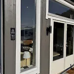Apartamento Fjord With Panoramic View & Private Balcony Luster