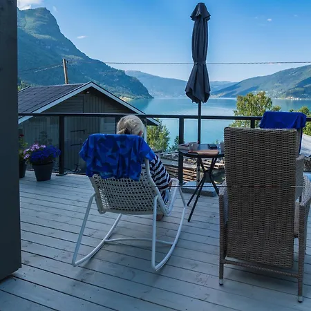 Apartamento Fjord With Panoramic View & Private Balcony