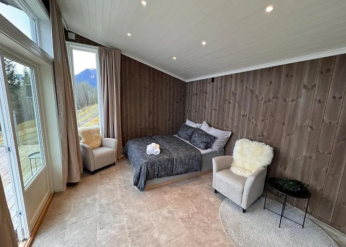 Fjord With Panoramic View & Private Balcony * Luster