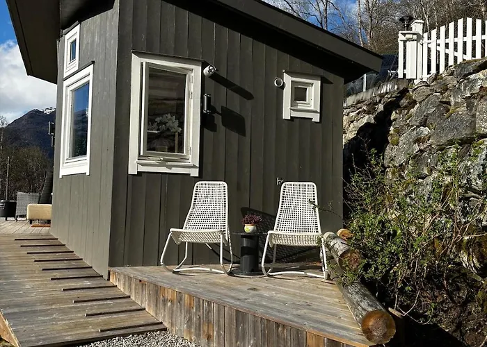 Fjord With Panoramic View & Private Balcony * Luster