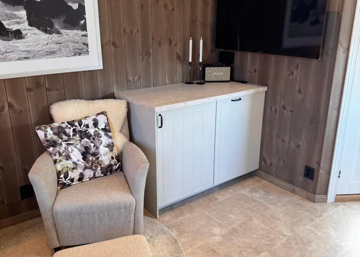 Fjord With Panoramic View & Private Balcony Apartamento *