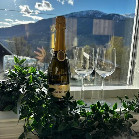 Apartment Fjordsuiten, Enestaende Opplevelse I Unik *
