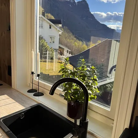 Fjord With Panoramic View & Private Balcony * Luster